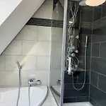 Haus Pia In Ruhiger Lage, Sehr Messenah Gelegen בית נופש אלגרמישן