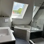 Haus Pia In Ruhiger Lage, Sehr Messenah Gelegen בית נופש *