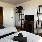 Haus Pia In Ruhiger Lage, Sehr Messenah Gelegen בית נופש אלגרמישן