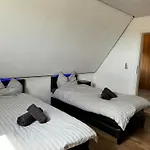 Haus Pia In Ruhiger Lage, Sehr Messenah Gelegen בית נופש *