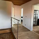 Haus Pia In Ruhiger Lage, Sehr Messenah Gelegen בית נופש
