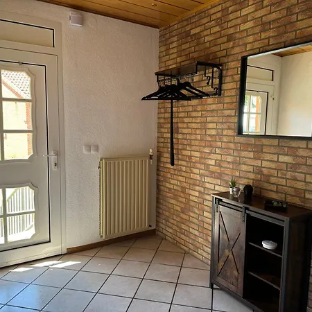 Haus Pia In Ruhiger Lage, Sehr Messenah Gelegen * Algermissen