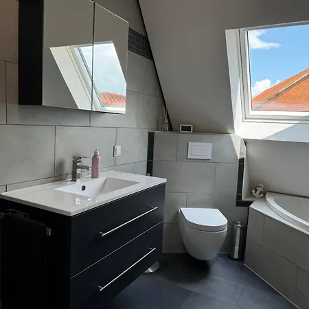 Haus Pia In Ruhiger Lage, Sehr Messenah Gelegen * Algermissen