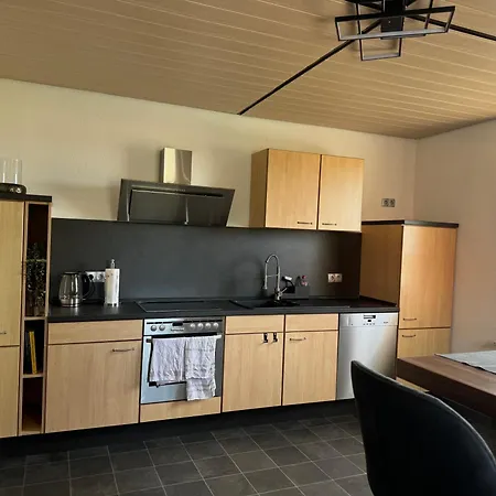 Haus Pia In Ruhiger Lage, Sehr Messenah Gelegen * Algermissen