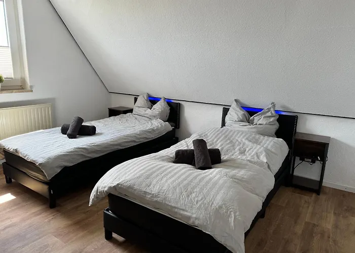 Haus Pia In Ruhiger Lage, Sehr Messenah Gelegen Prázdninový dům