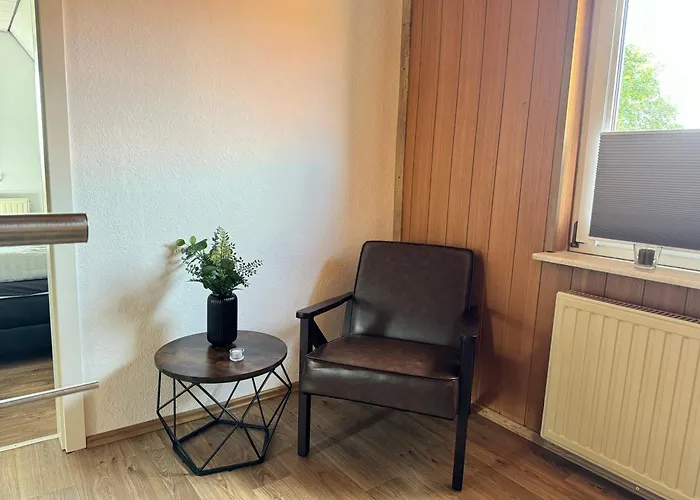 Haus Pia In Ruhiger Lage, Sehr Messenah Gelegen Semesterbostad *