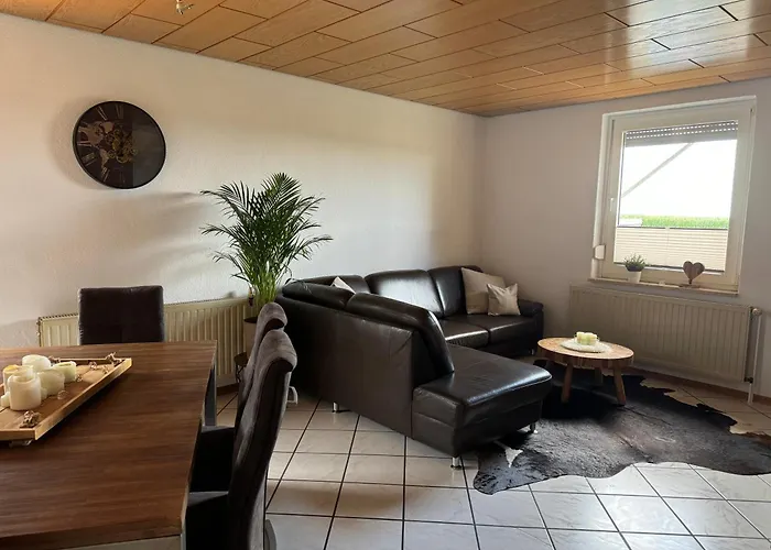 Haus Pia In Ruhiger Lage, Sehr Messenah Gelegen Prázdninový dům